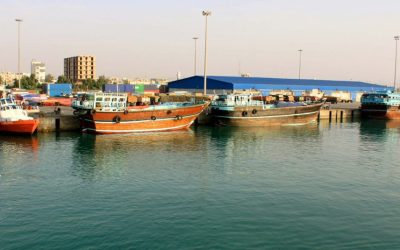 Beautiful-picture-of-Lengeh-port-wharf
